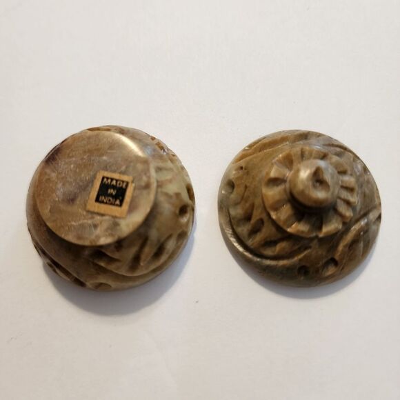Miniature Carved Alabaster Trinket Box Made in India - Picture 3 of 5
